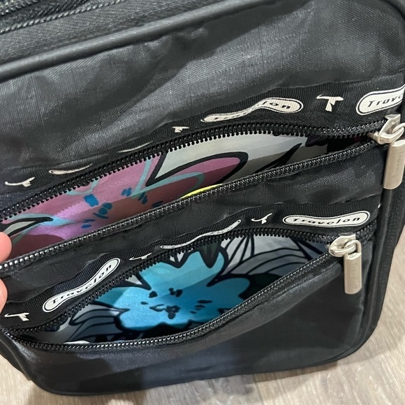 Travelon Anti-theft Black Nylon Satchel Travel Purse Bag Passport Holder - Picture 4 of 10